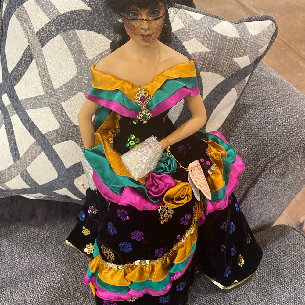 Vintage Mint Maryse Nicole limited edition “Rio” porcelain doll